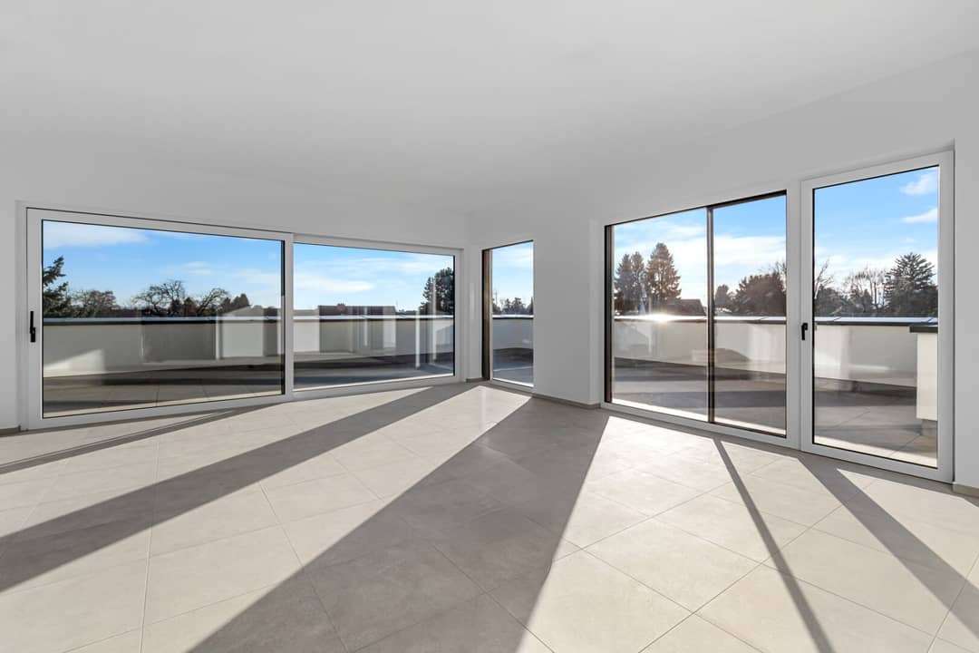 Apartment First Occupation with Terrace and Lift