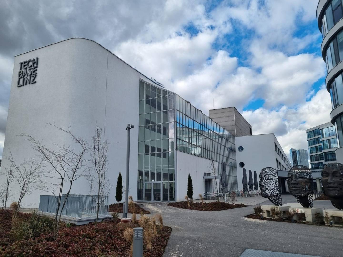 Office Space 3780m² Linz