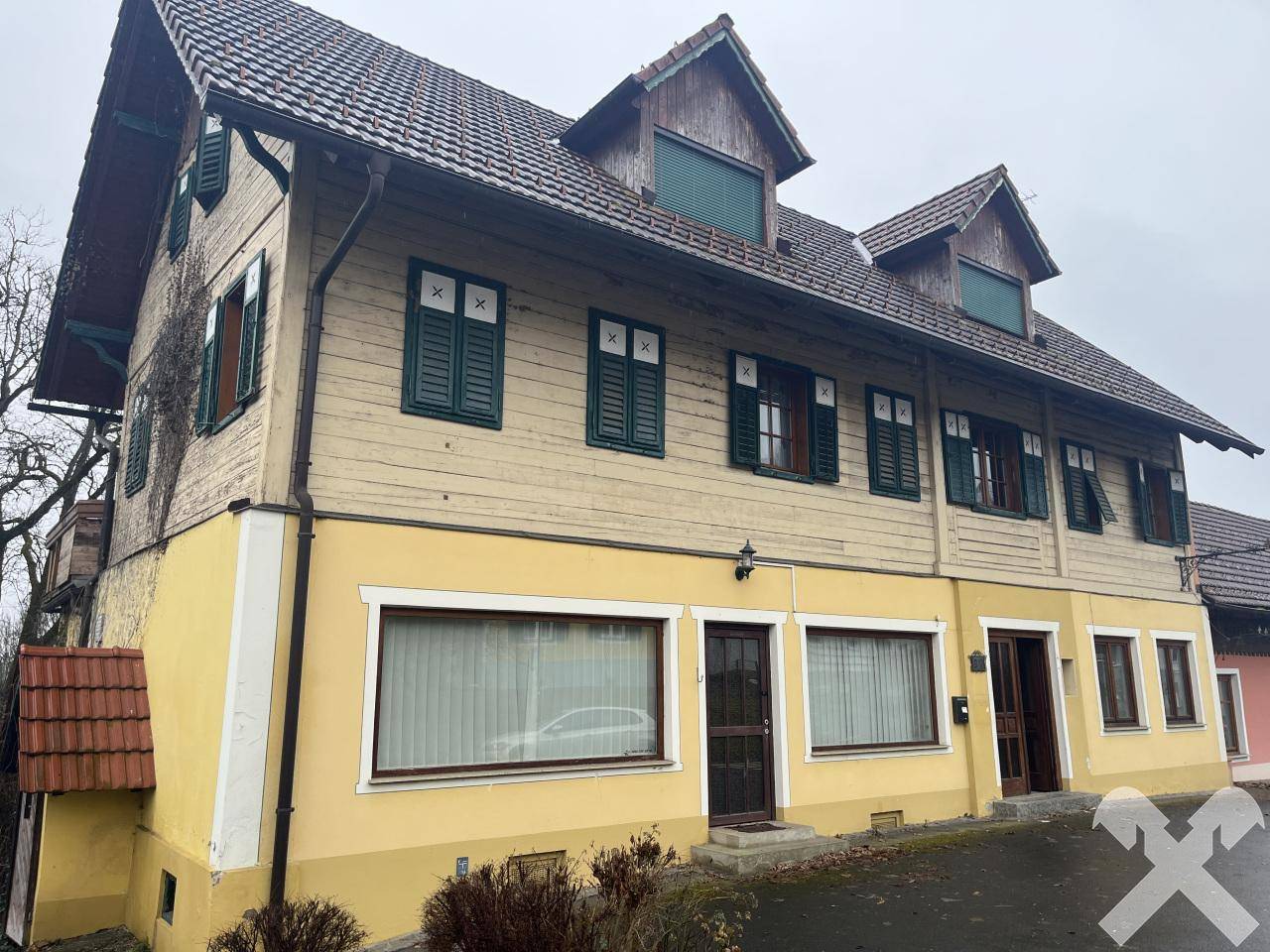 Historisches Gasthaus in Weinburg, 600m²