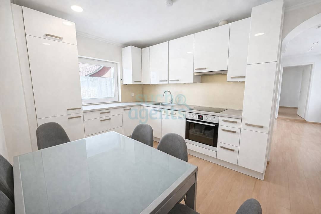 Ein-/Zweifamilienhaus in Gloggnitz