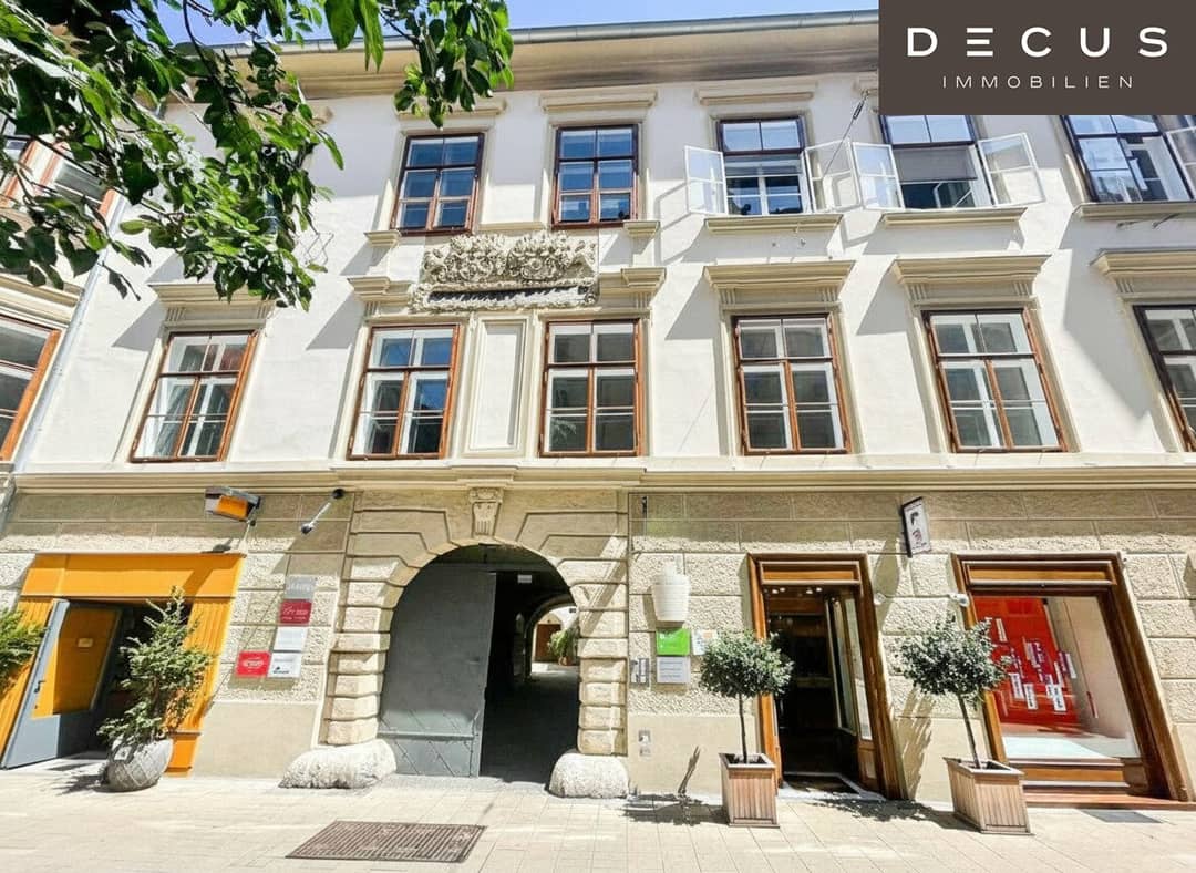 | STILVOLLES ALTBAU-PALAIS | IM HERZEN VON GRAZ | WOHNUNGEN