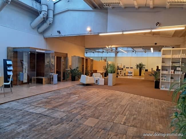 Warehouse & Exhibition Space Sulz
