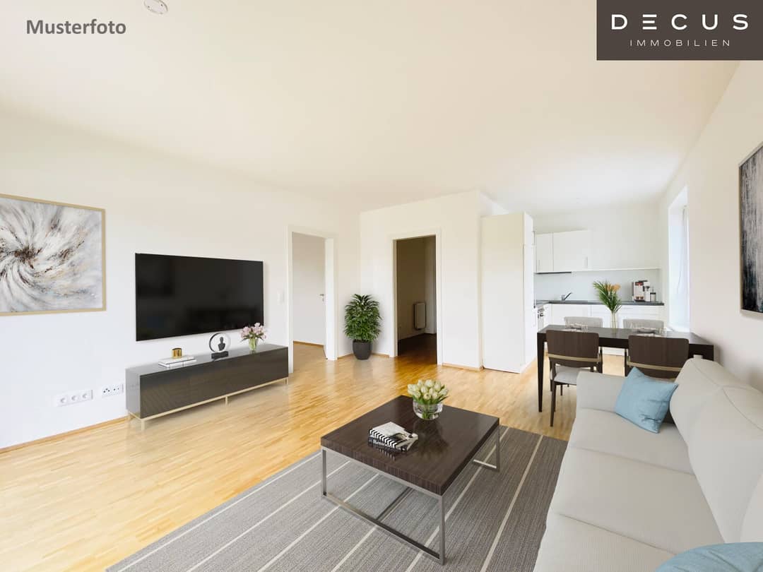 Westbalkonwohnung mit Aufzug und Fernwärme im Ulmenhof