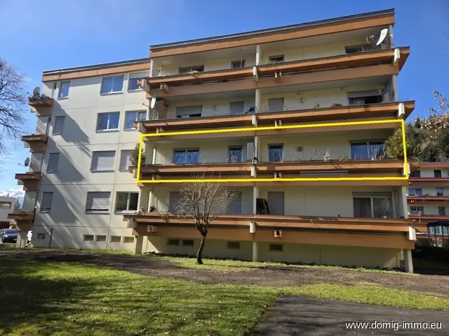 Wohnung mit großem Balkon Loggia Tiefgaragenplatz