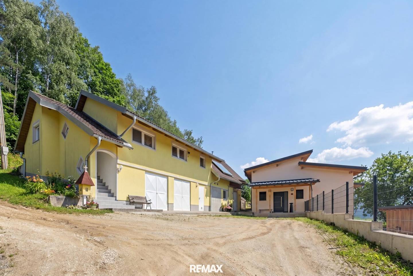 Bauernhof mit modernem Wohnhaus in Lavamünd