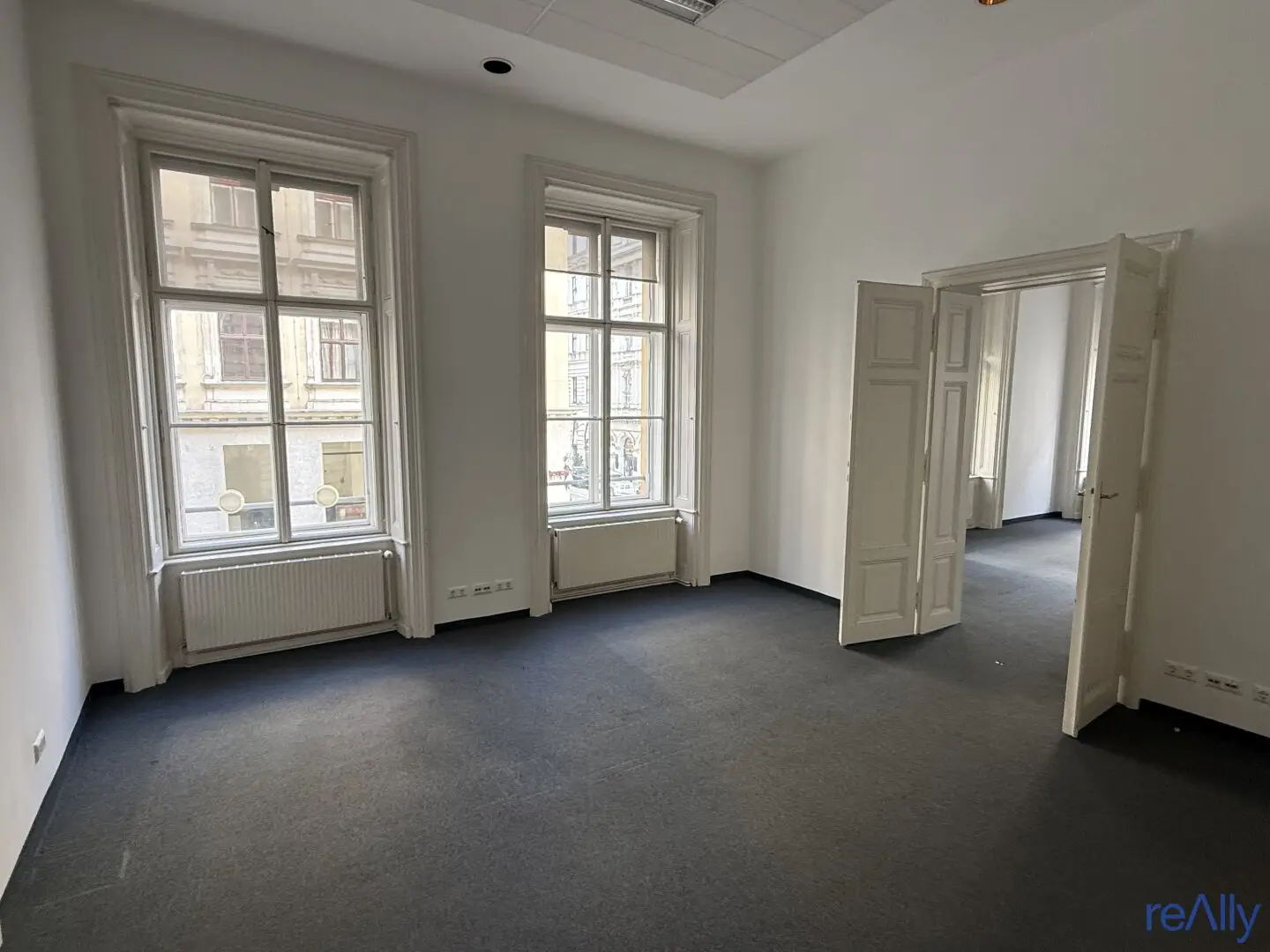 Office 379m² Vienna 1010 central location