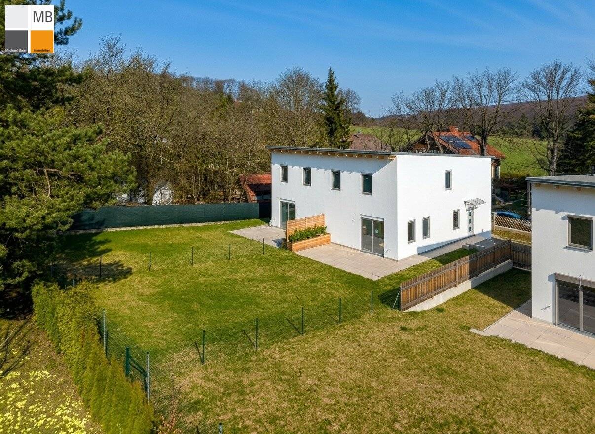 New semi-detached house, 131m²