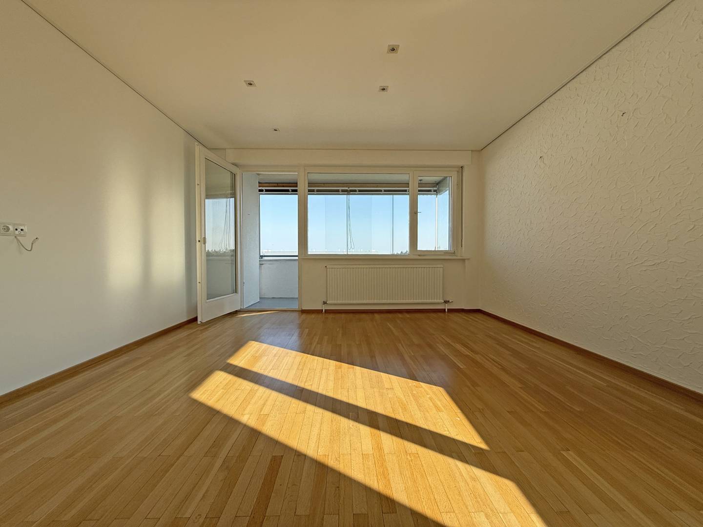 Wohnung mit Weitblick im Obergeschoss