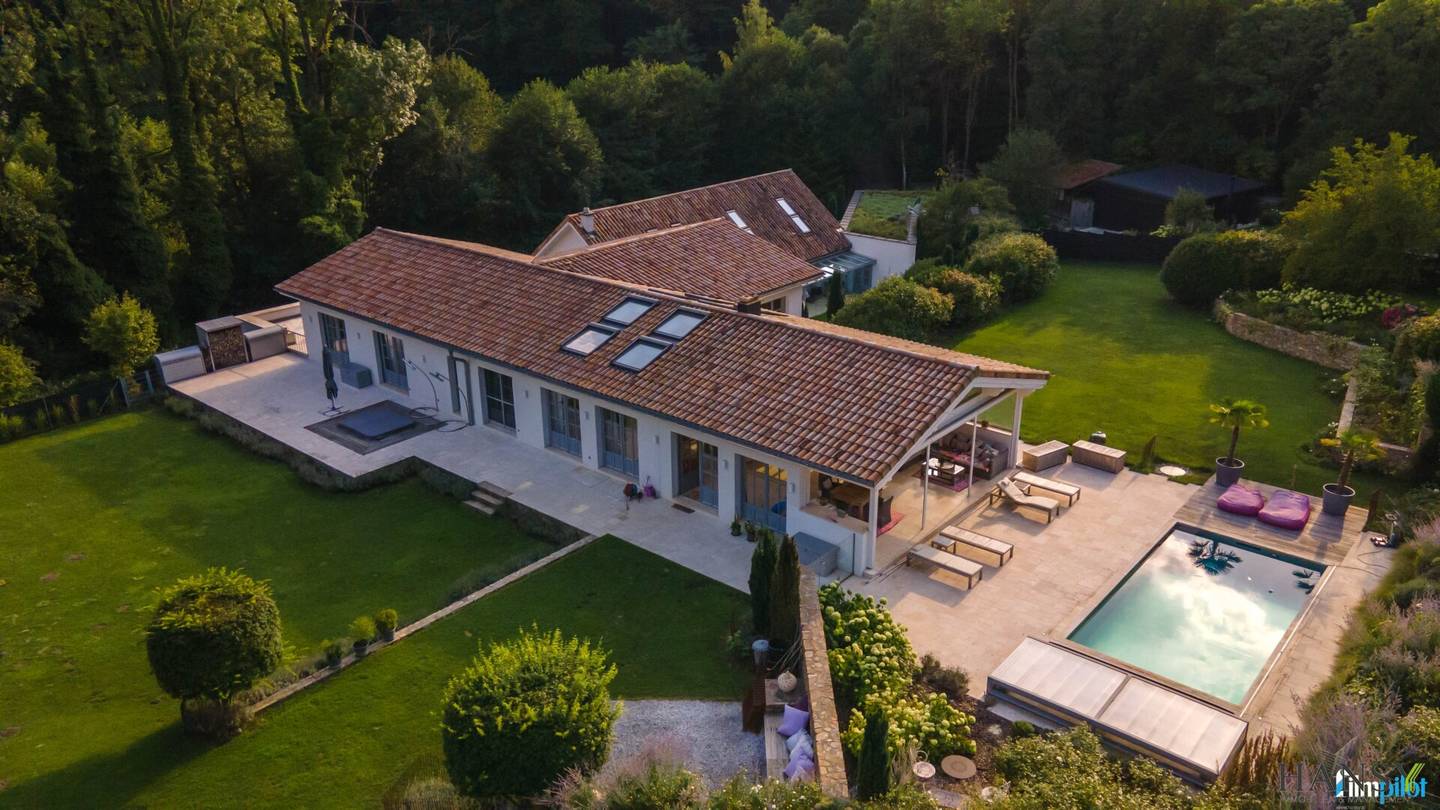 Chalet in Wolfsgraben with Garden