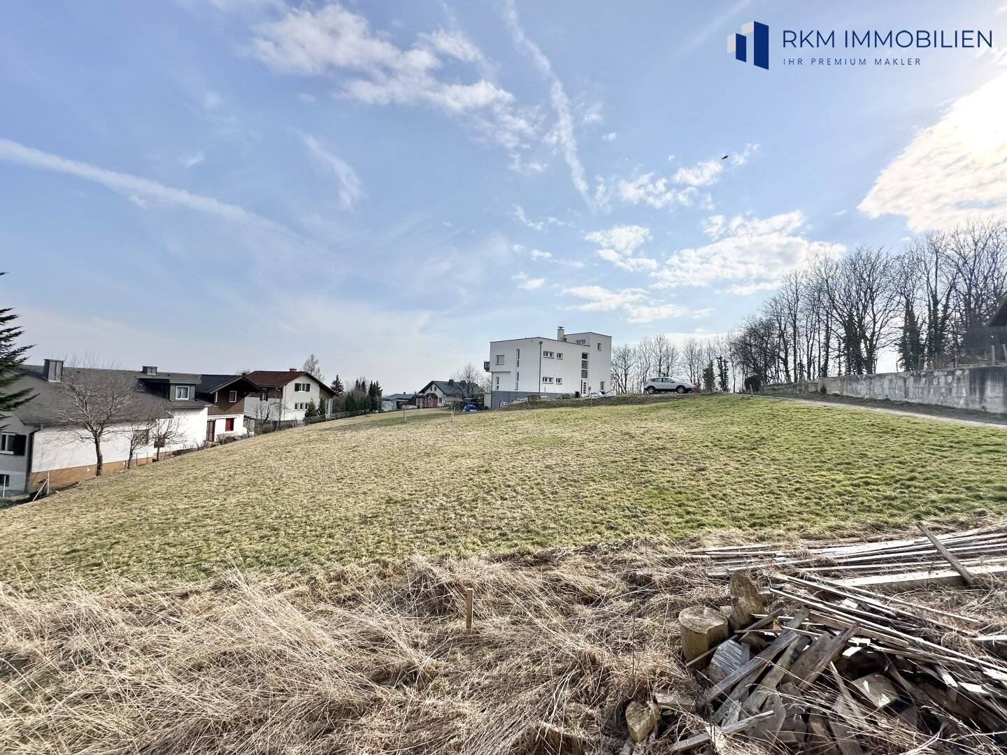 Chalet-Haus mit Panoramablick in Friedberg