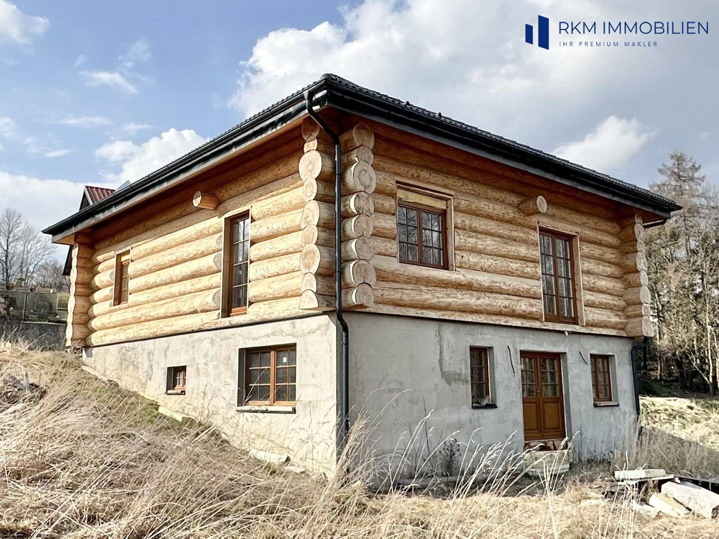 Chalet-Haus mit Panoramablick in Friedberg