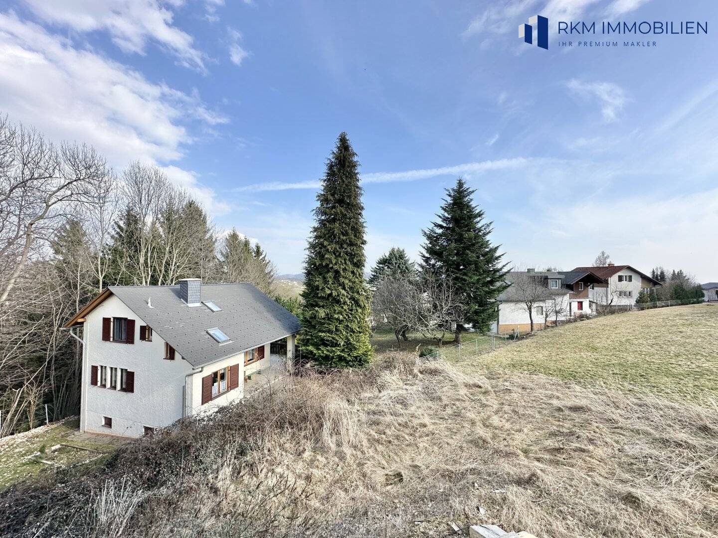 Chalet-Haus mit Panoramablick in Friedberg