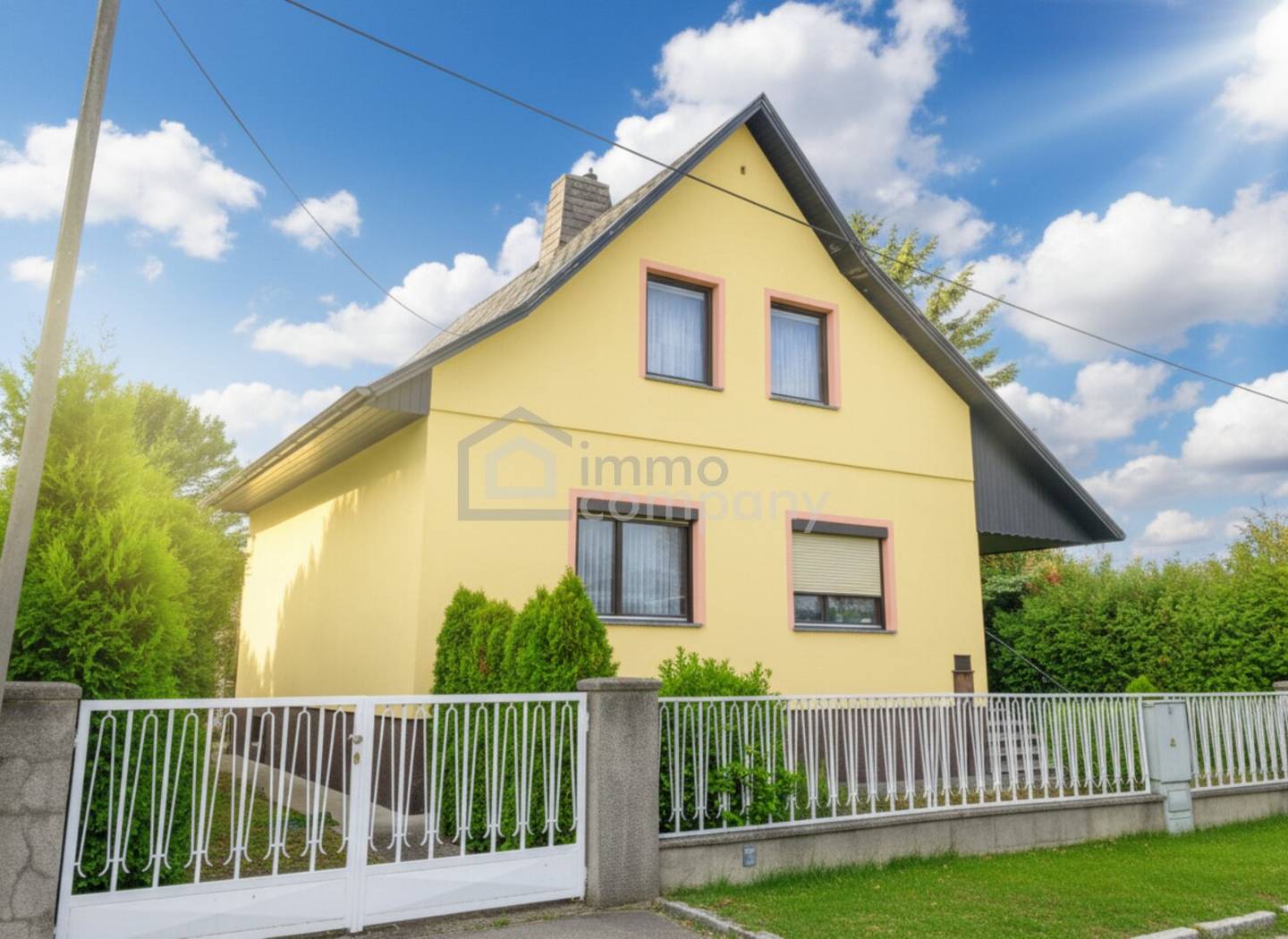 Detached house with garden in Ebreichsdorf