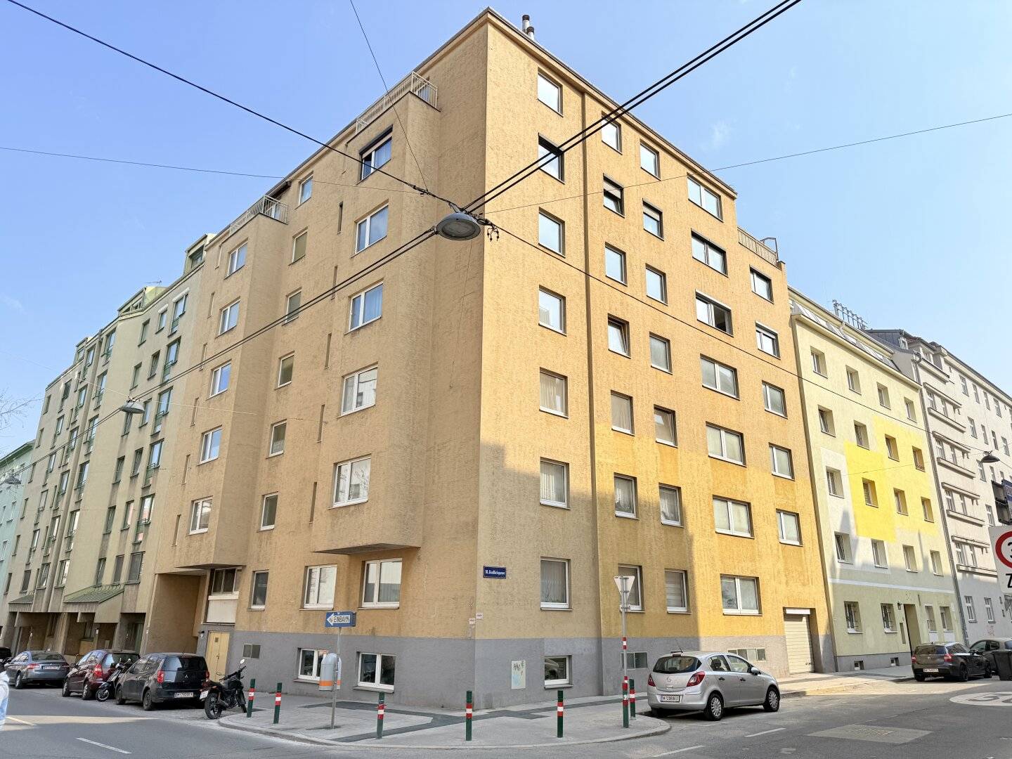 Wohnung Erstbezug nach hochwertiger Sanierung