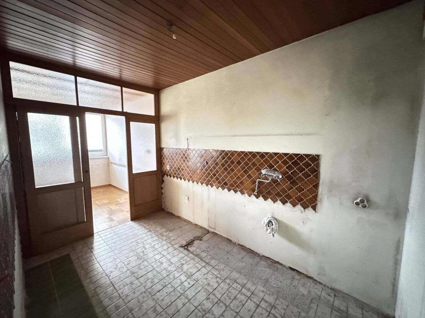 Wohnung mit Loggia und Blick ins Grüne nahe Wien