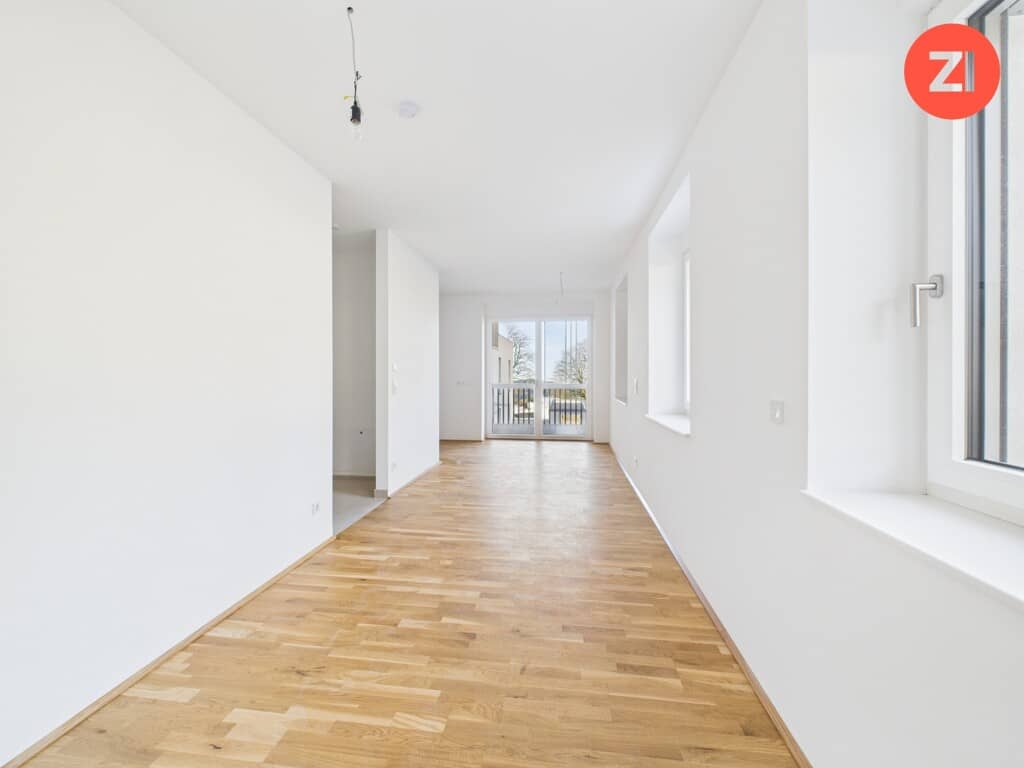 Anlegerwohnung with balcony and green view