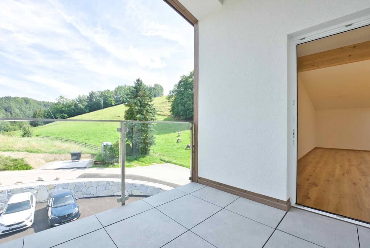 Loftartige Wohnung mit Loggia Innerlohen