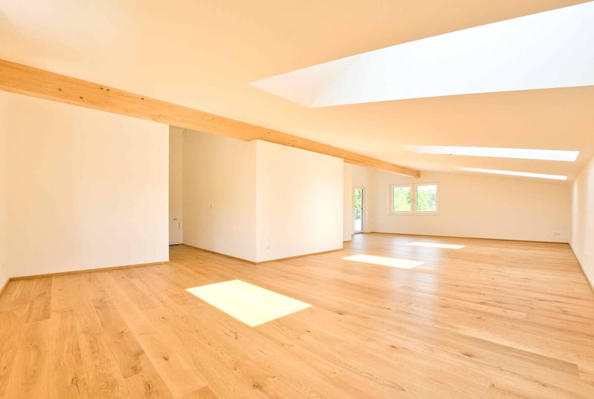Loftartige Wohnung mit Loggia Innerlohen