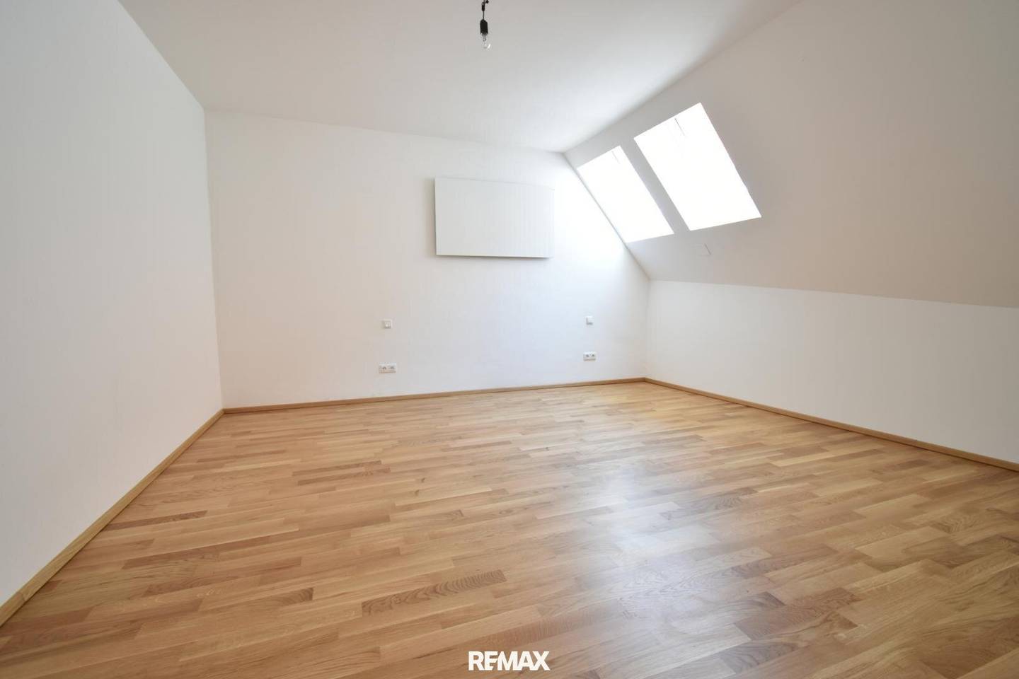 Apartment Steyr City Square lift air conditioning