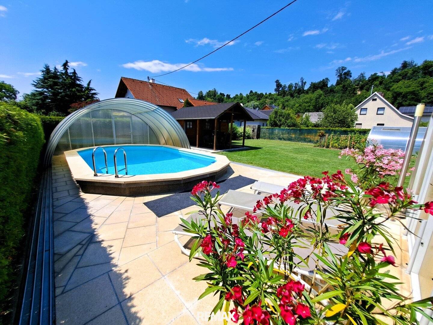 Renovated Multi-Family House with Pool