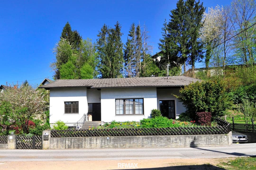 Bungalow mit Garten & Garage in Steyr