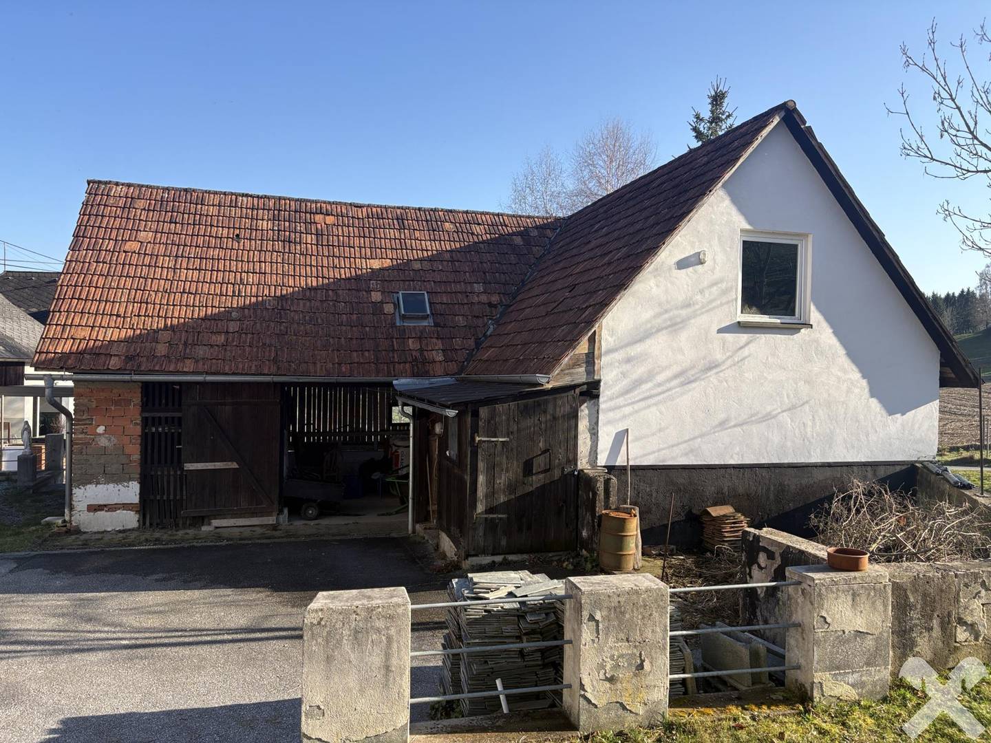 Sanierungsbedürftiges Haus mit Grundstück in Stallhofen