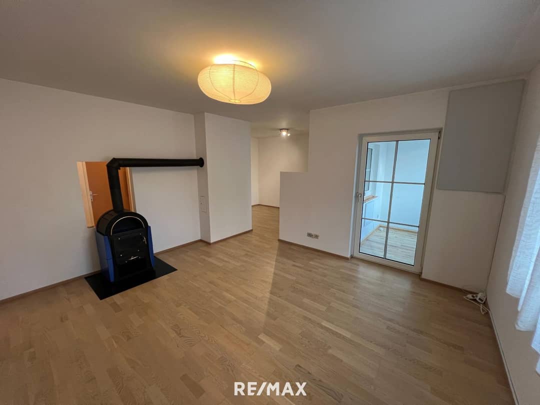 2. Wohnzimmer