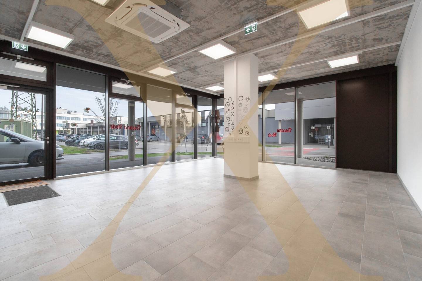 Retail space 67m² Traun STZ