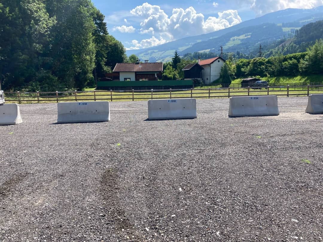 Oversized Parking Space Hall in Tirol