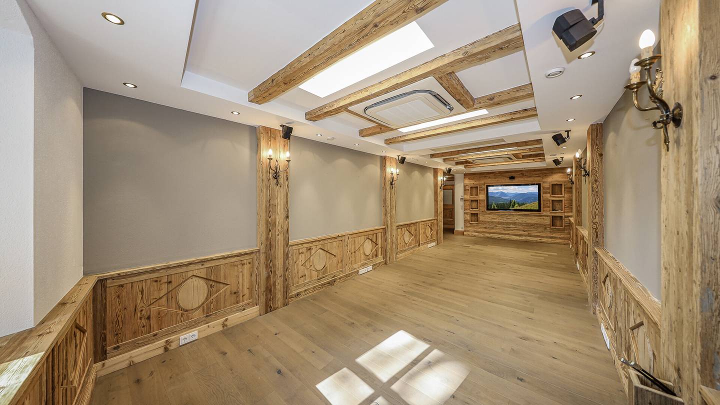 Exclusive Office 77m² Kitzbühel