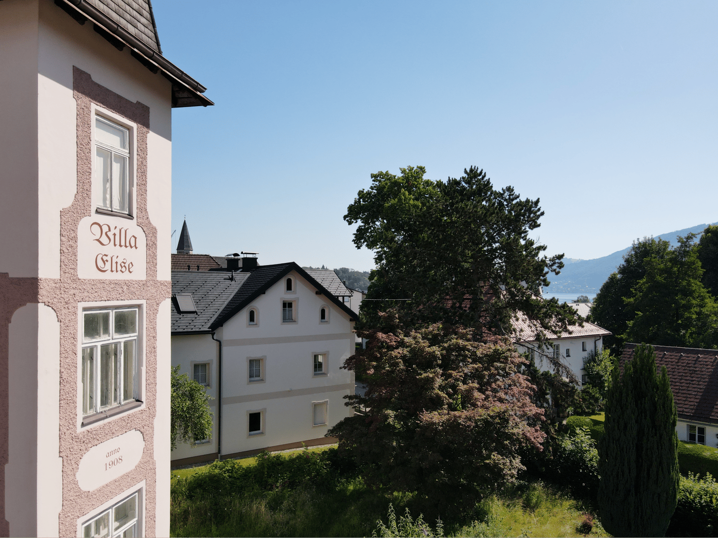 Aufnahme eingemessen auf Höhe der Loggia / Balkon