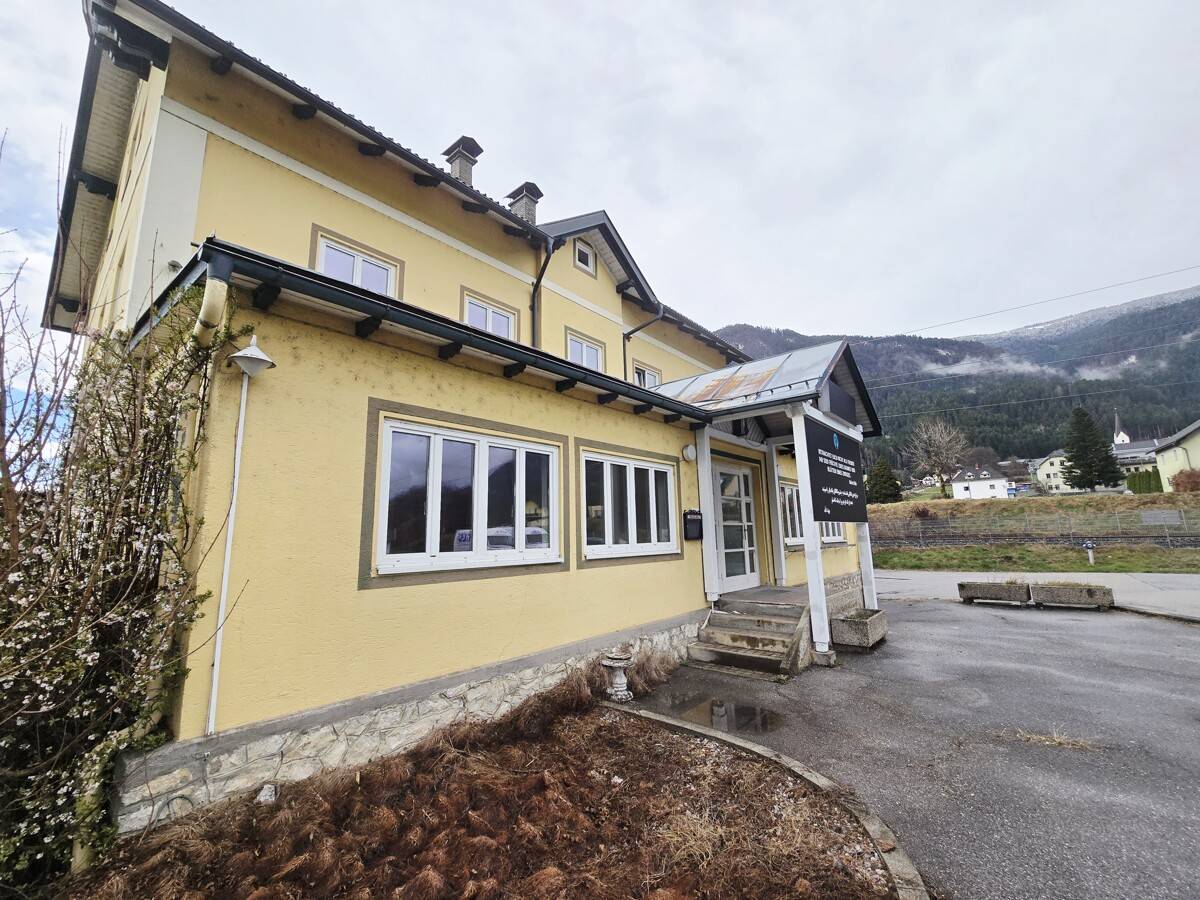 Office 150m² with terrace in Weißenstein