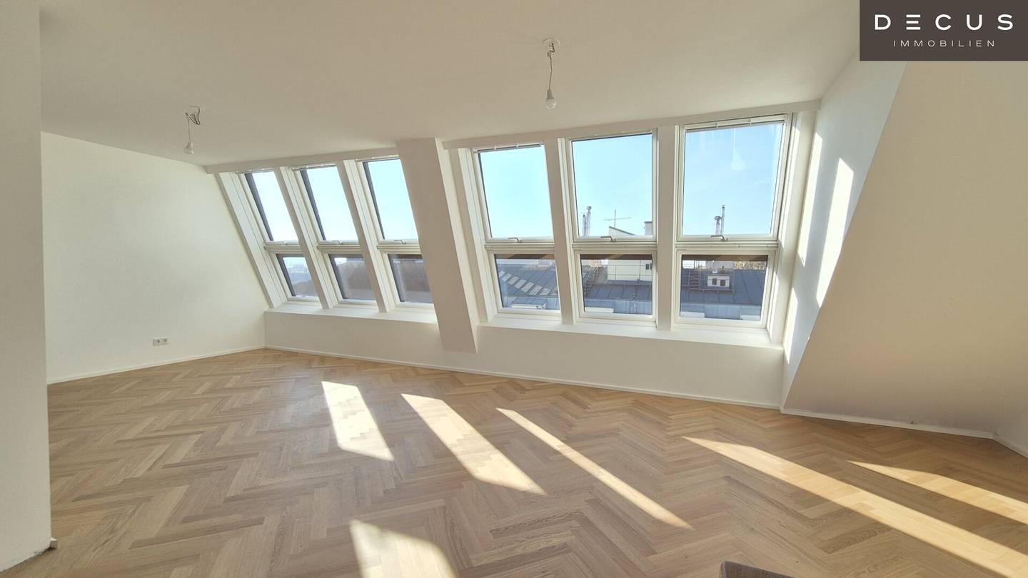 °° ZUR ANLAGE °° DACHTERRASSE °° 4 ZIMMER °° DACHGESCHOSS