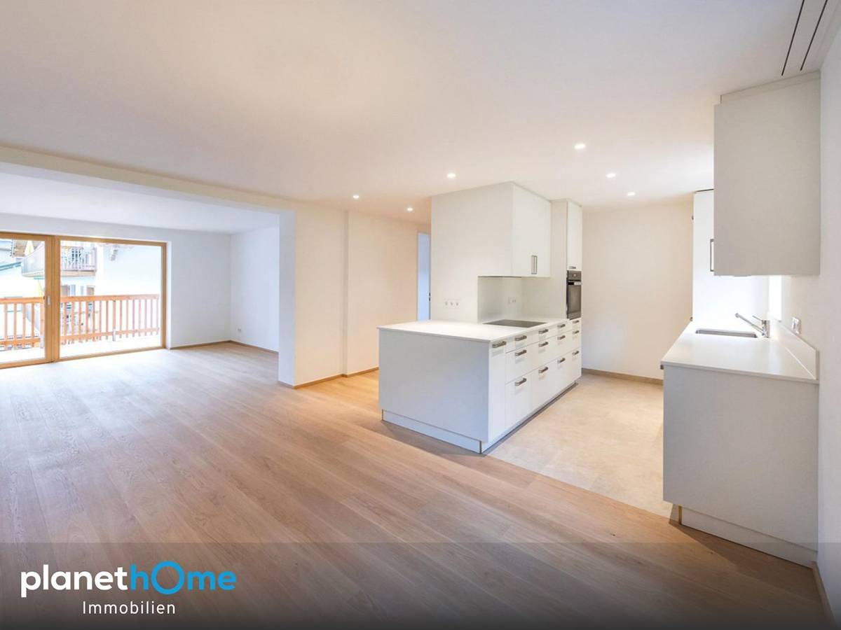 4-Zimmer-Wohnung mit Balkon in Thumersbach