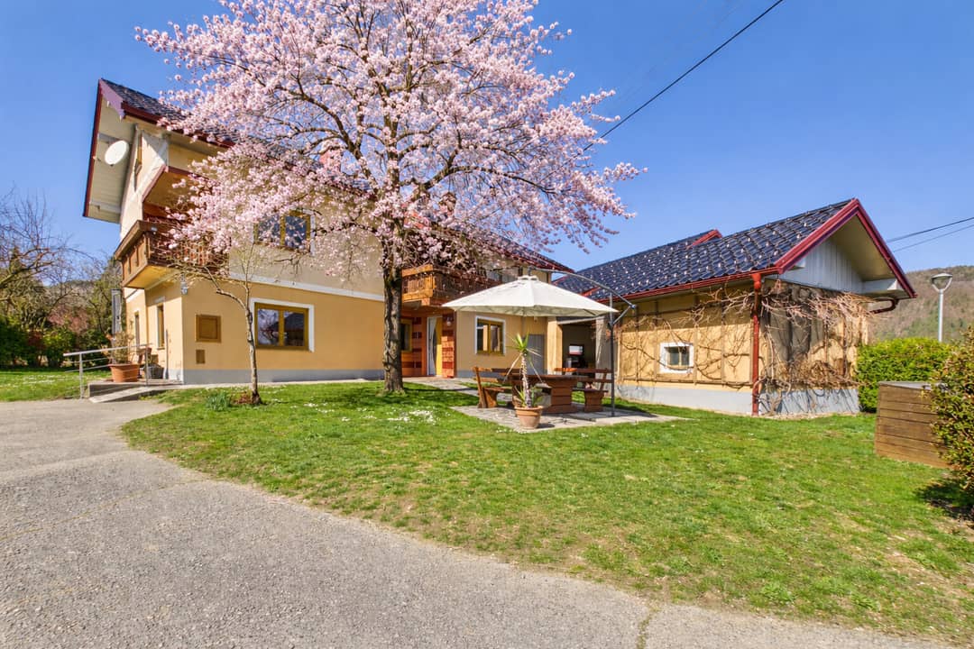 11 ha Gutshof in Ferlach