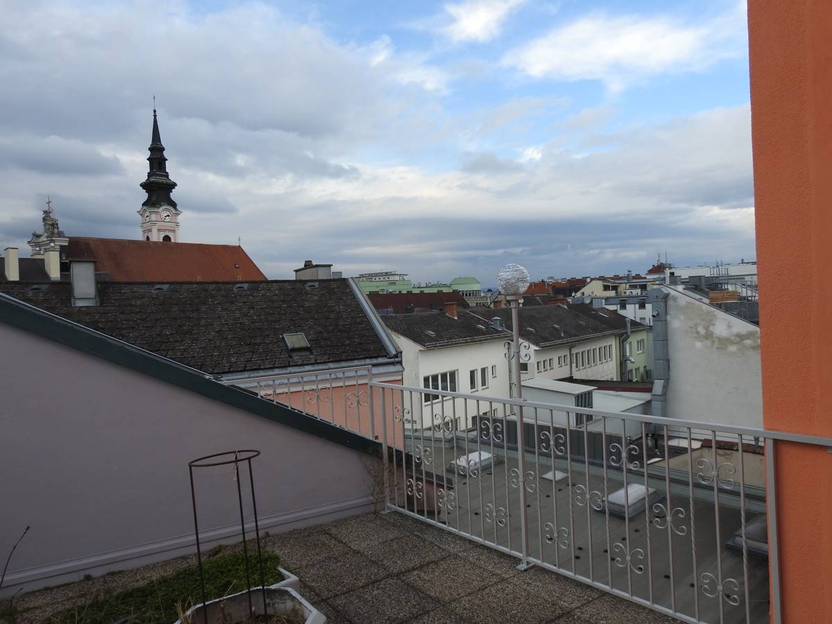 Wohnung mit Wintergarten und Dachterrasse