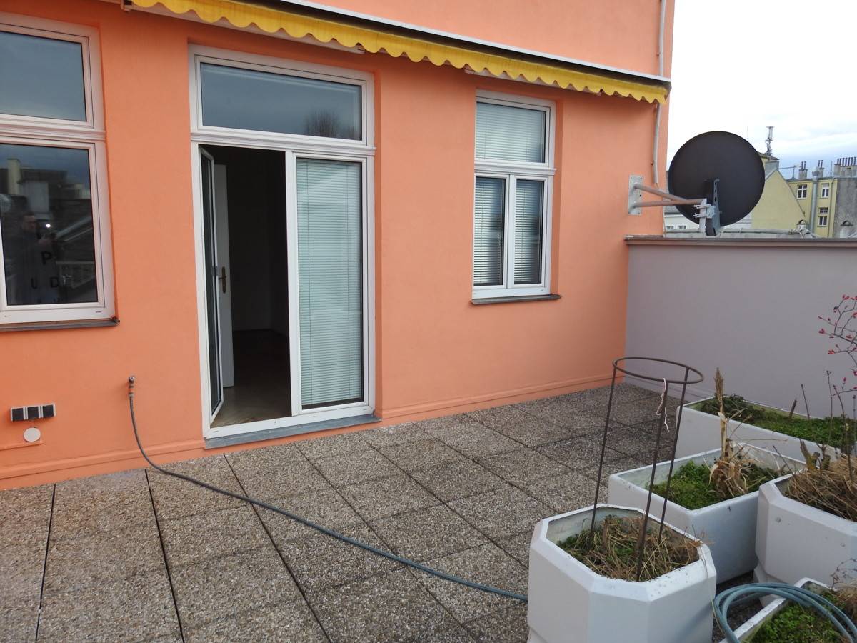 Wohnung mit Wintergarten und Dachterrasse