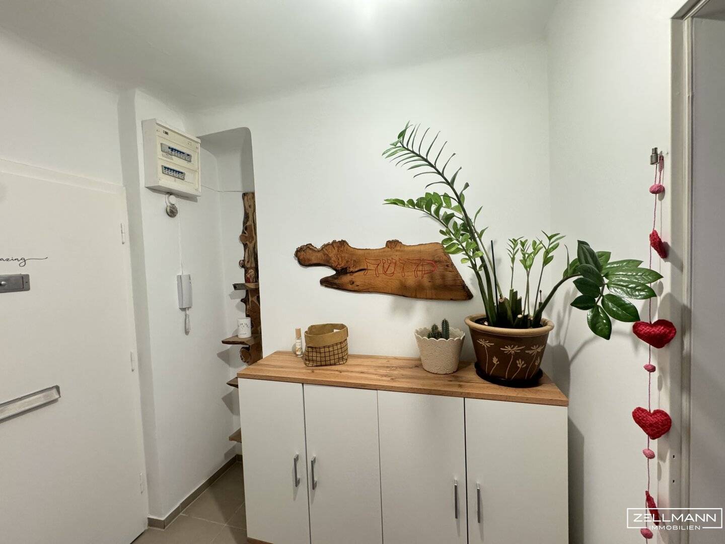 Light flooded attic apartment in Mauer after complete renovation