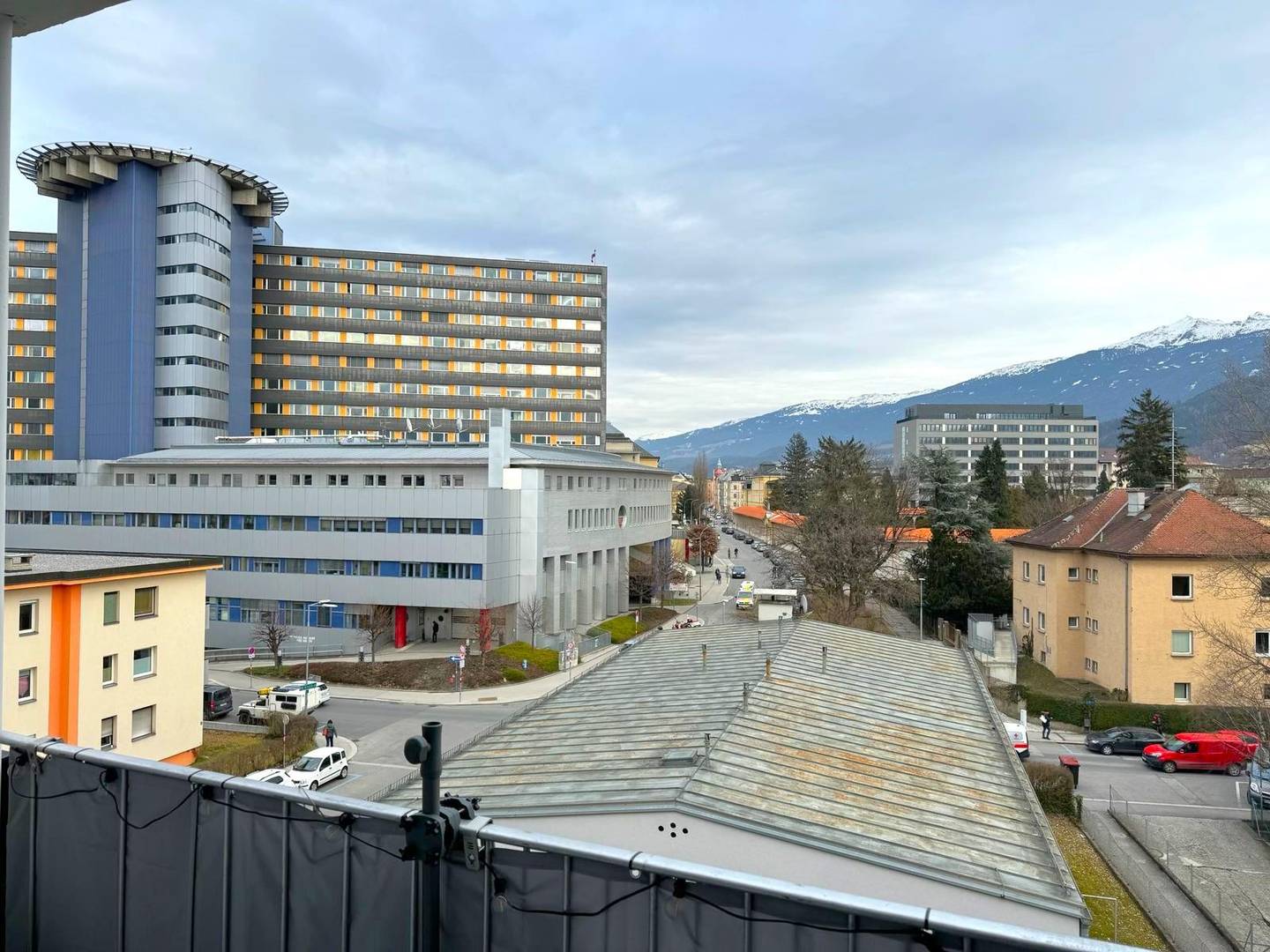 Apartment Fully renovated Balcony near clinic