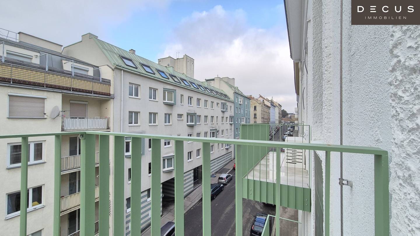 Apartment Jugendstil with balcony near Schönbrunn