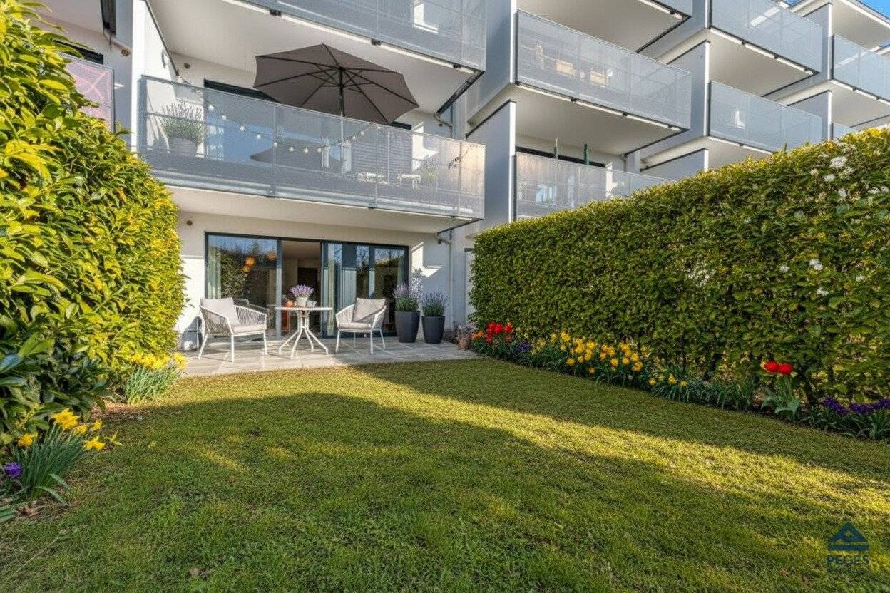 Ground floor apartment with garden and terrace