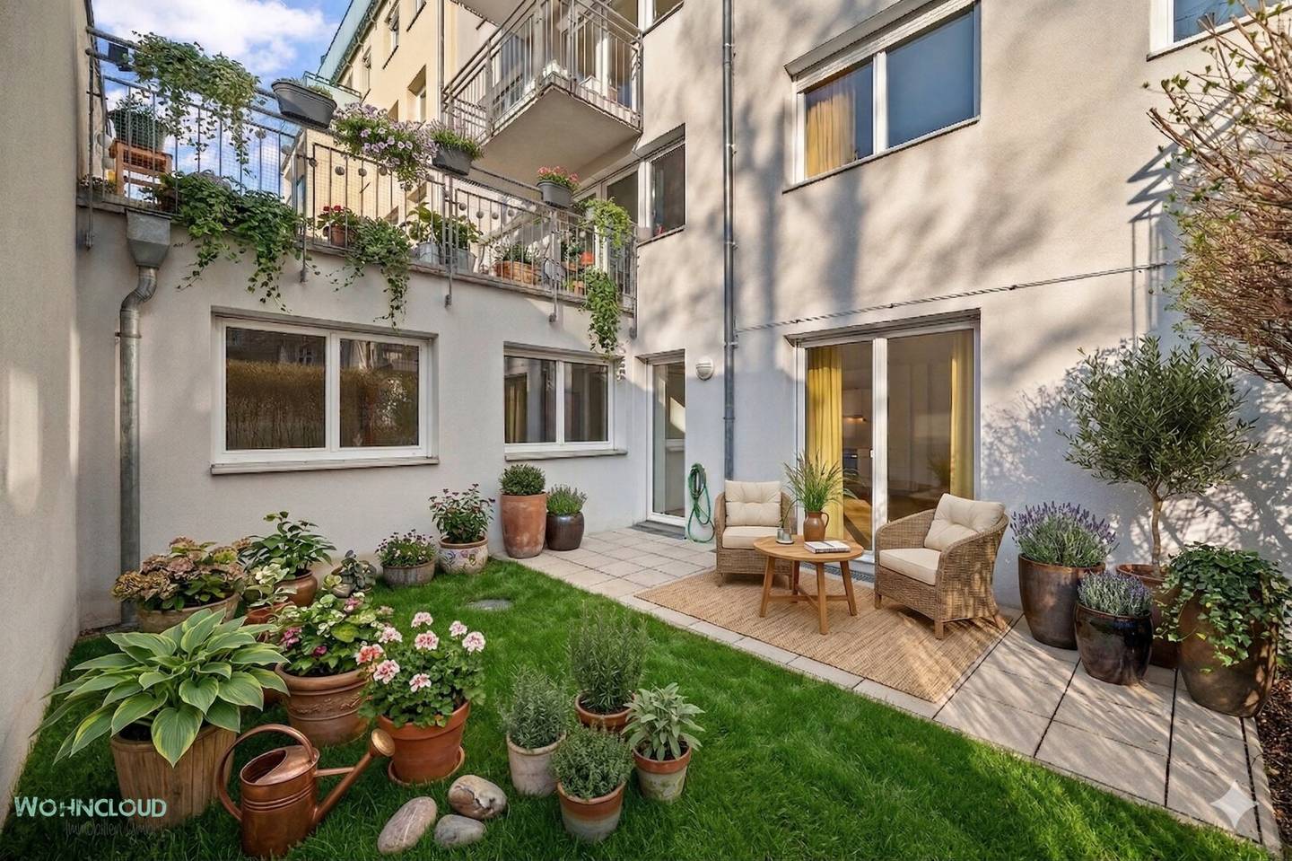 Wohnung im Erdgeschoss mit Terrasse und Garten