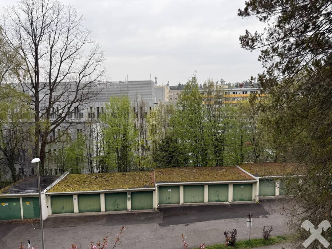 Loggia - Aussicht West Richtung LKH