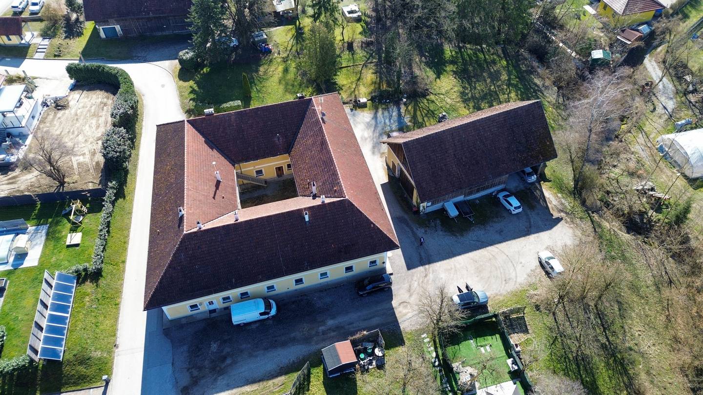 Ertragshaus Straßham, 14 WE, 877m²
