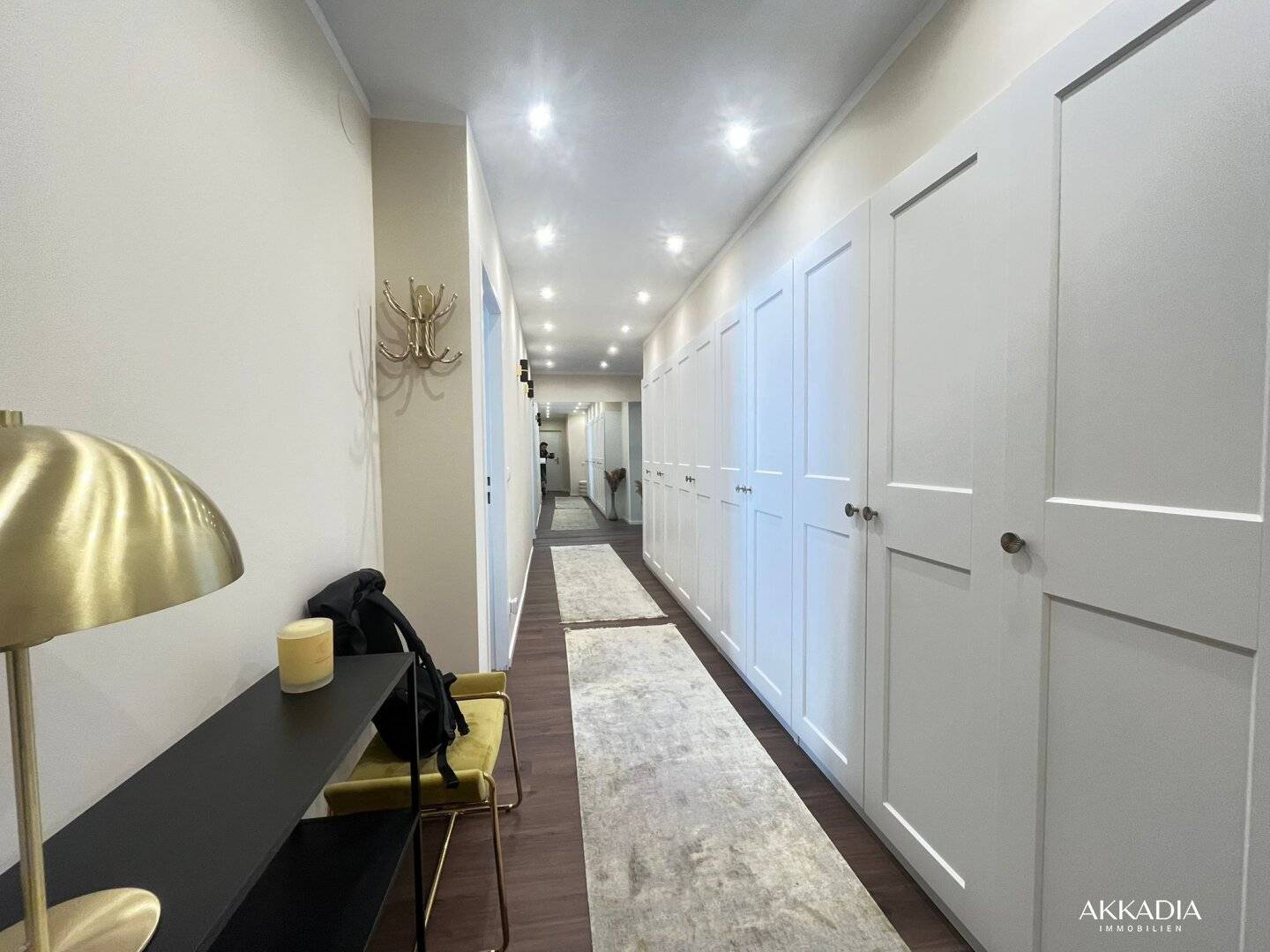 Stylish 3-room apartment prime 1070 location