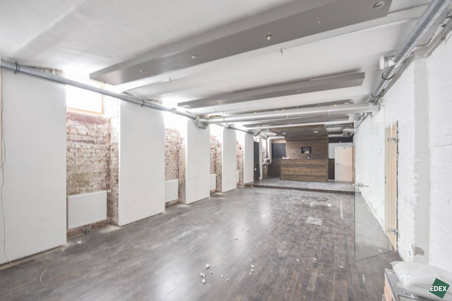 Storage 108m² Hernals Basement