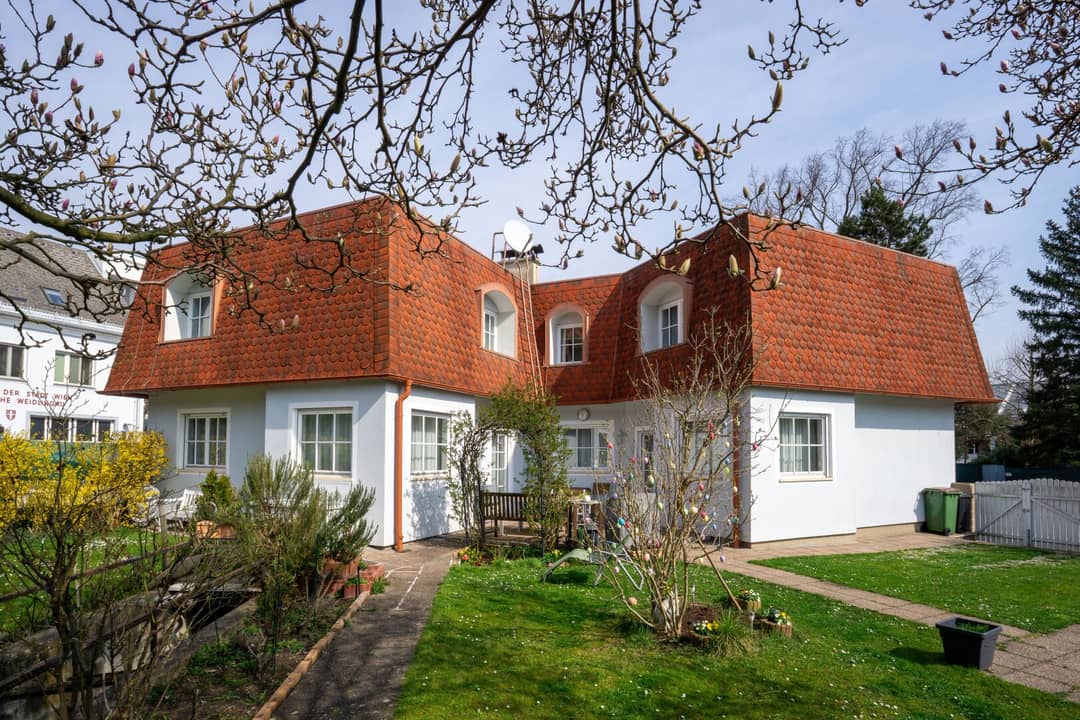 Two-Family House with Garden, Vienna 1140