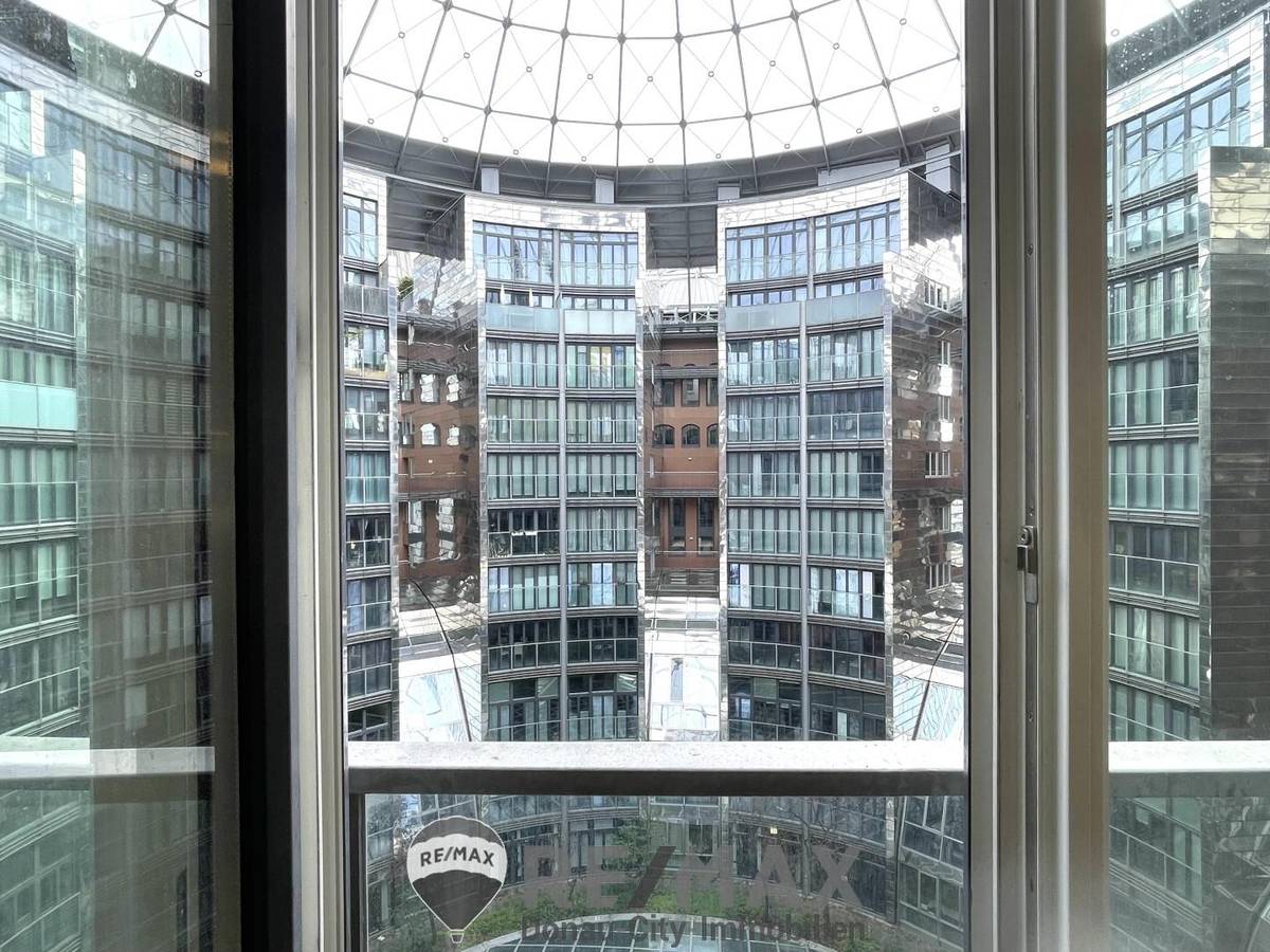 Helle 1-Zimmer-Wohnung Gasometer