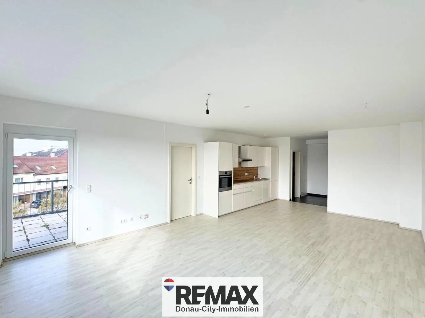 Apartment in Center of Tulln with Balcony