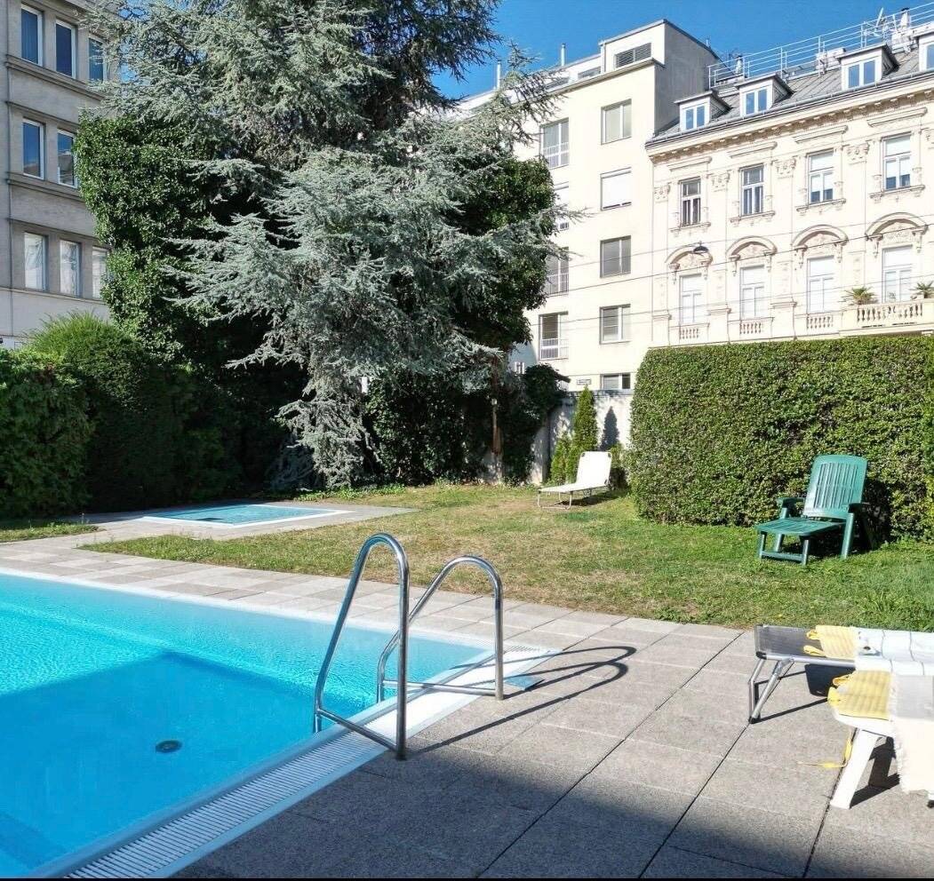 2-Room Apt Balcony Loggia Vienna 19